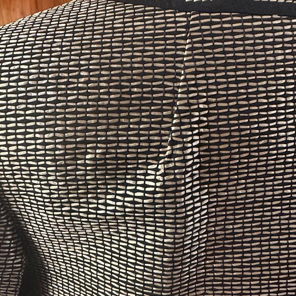 ELLEN TRACY Black and Gold Threads Jacket – 2 - Picture 9 of 16